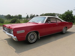 REAL ESTATE-CLASSIC CARS-TRACTORS-TOOLS & TOY AUCTION